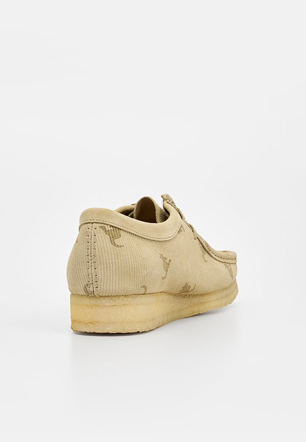 Clarks WALLABEE