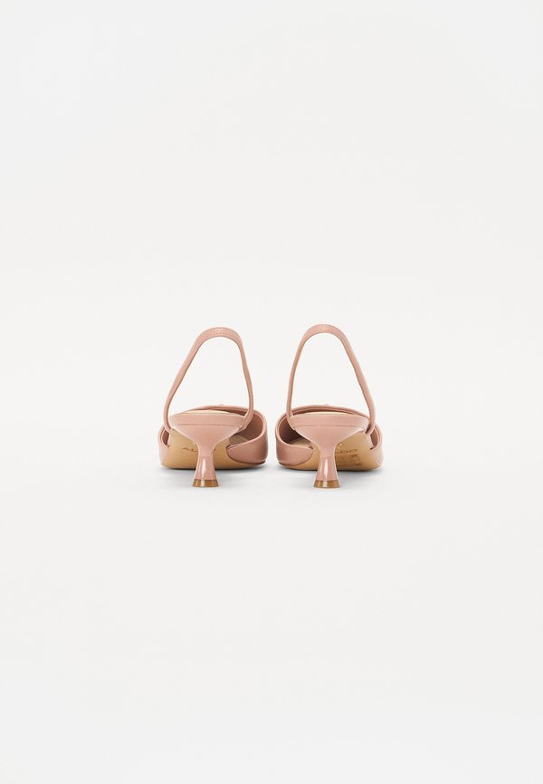 ALDO DELICATE PILLOW WALK