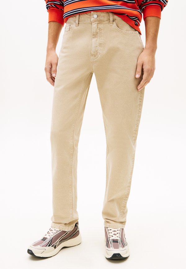 Tommy Jeans RYAN WASHED SLIM STRAIGHT LEG JEANS