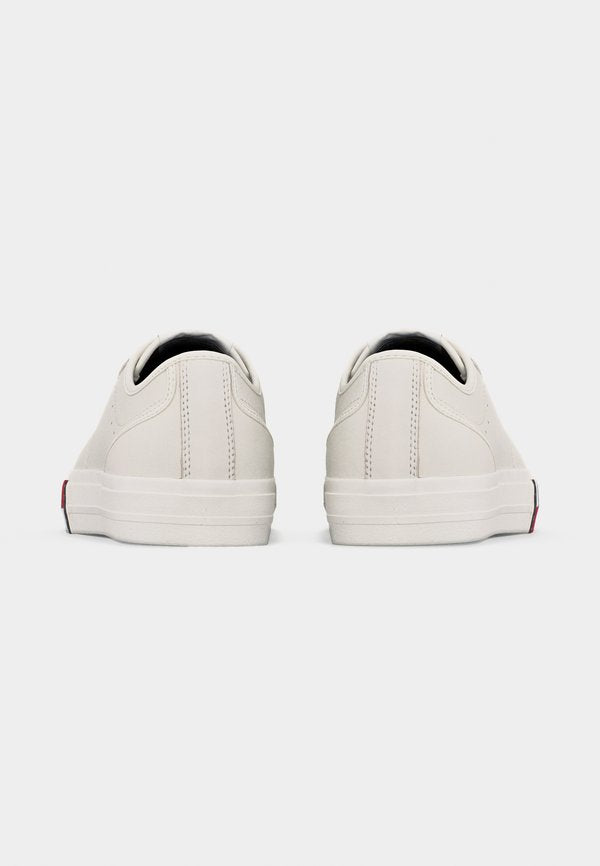 Tommy Jeans ARCHIVE FLAG STRIPE LEATHER TRAINERS