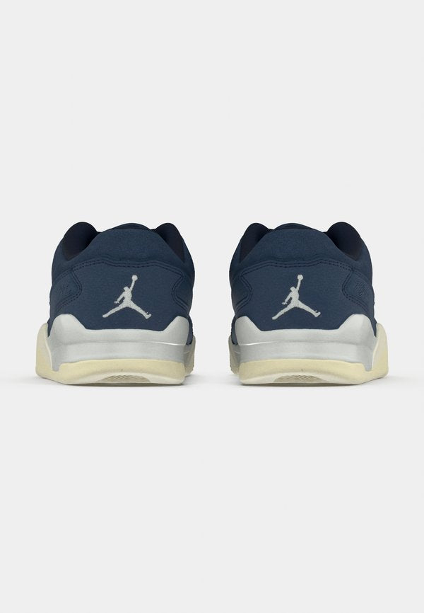 Jordan FLIGHT COURT