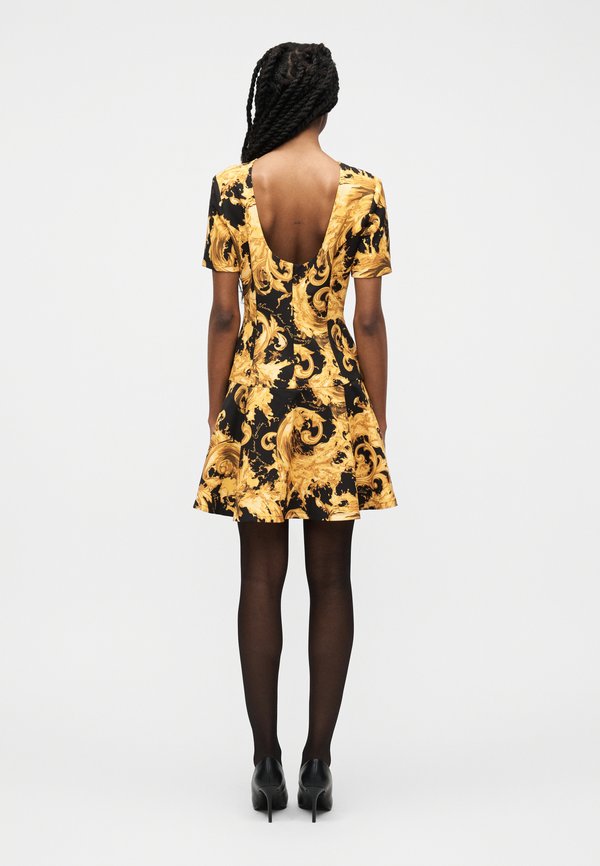Versace Jeans Couture