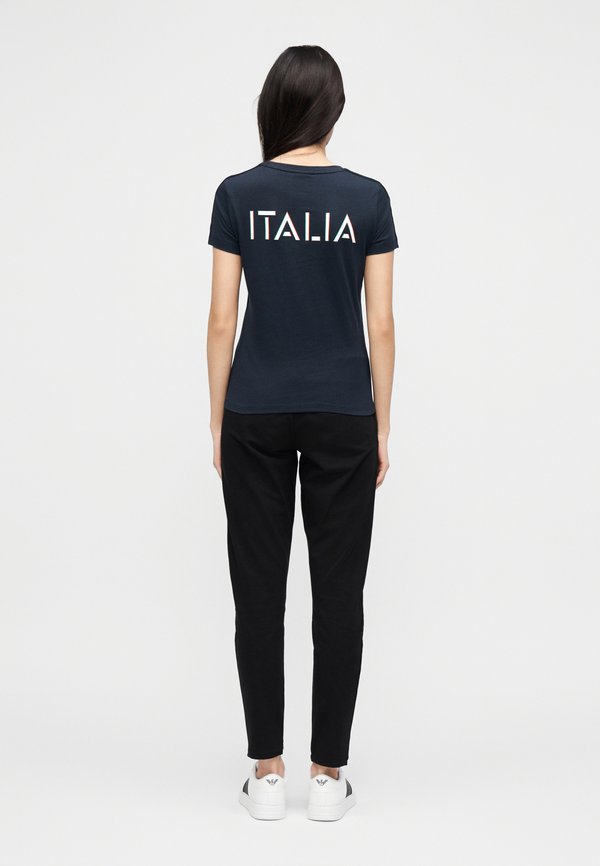 EA7 Emporio Armani