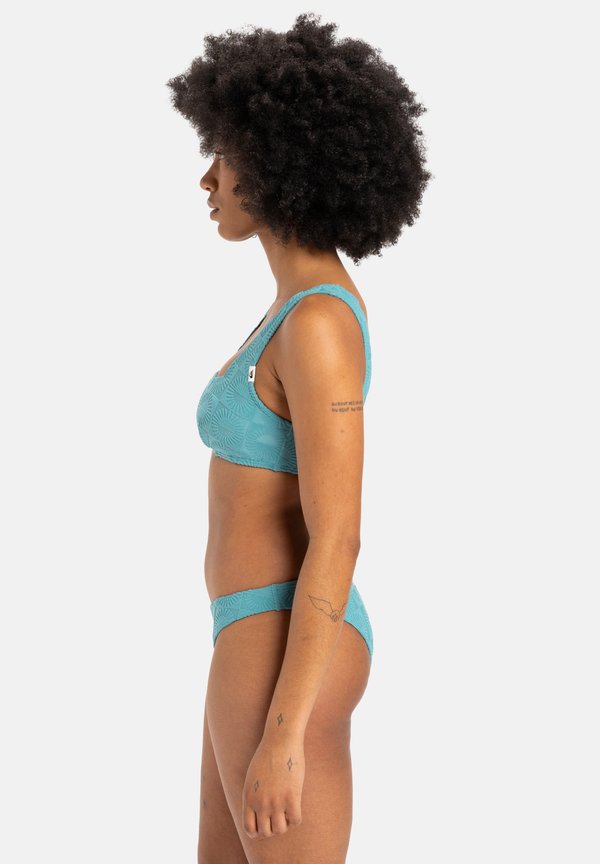 Quiksilver DARK ROY
