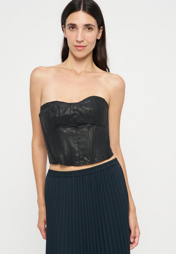 Armani Exchange