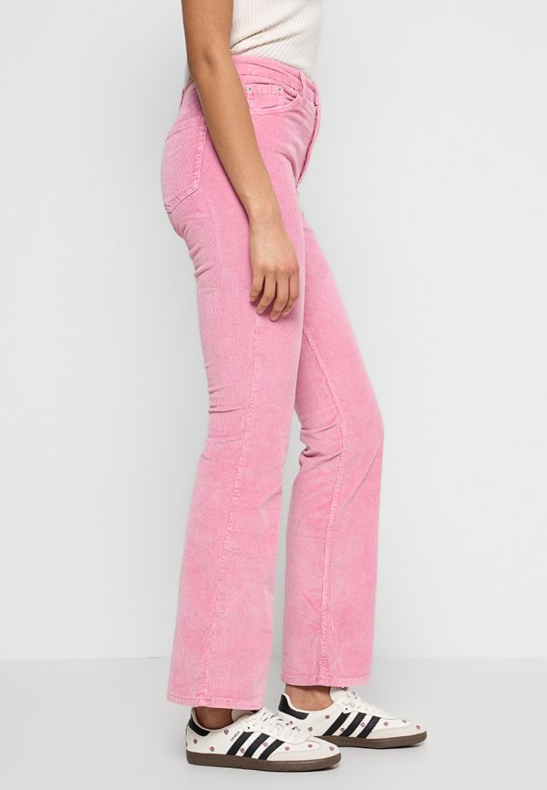 BDG Urban Outfitters FLARED