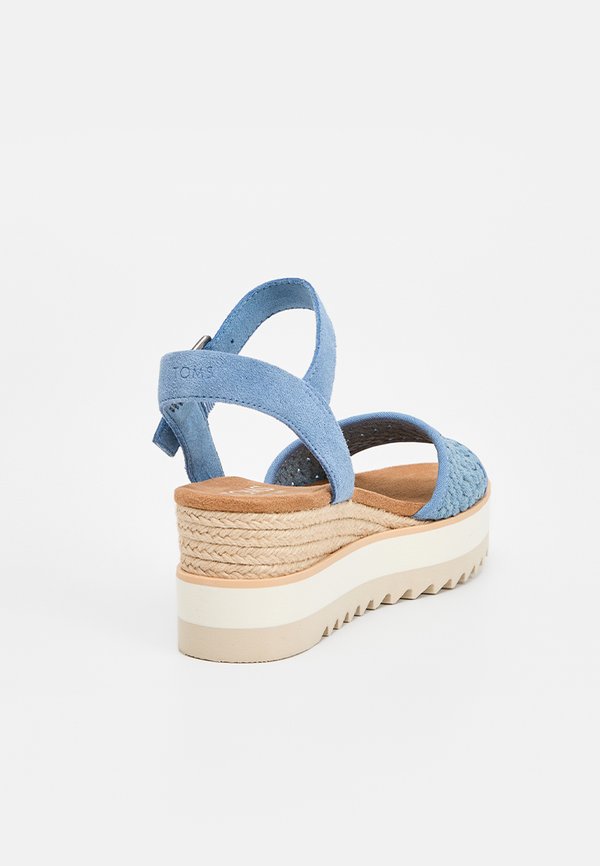 TOMS DIANA