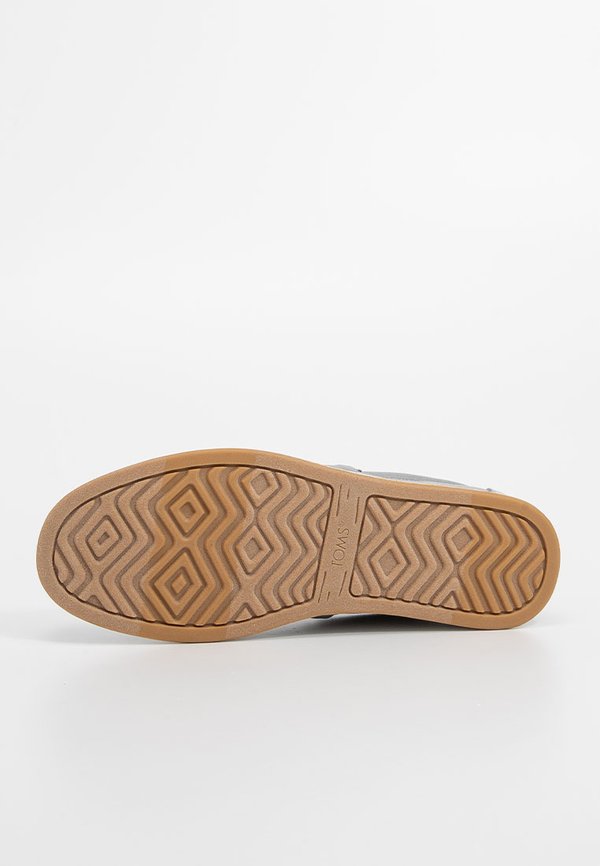 TOMS ALP FWD