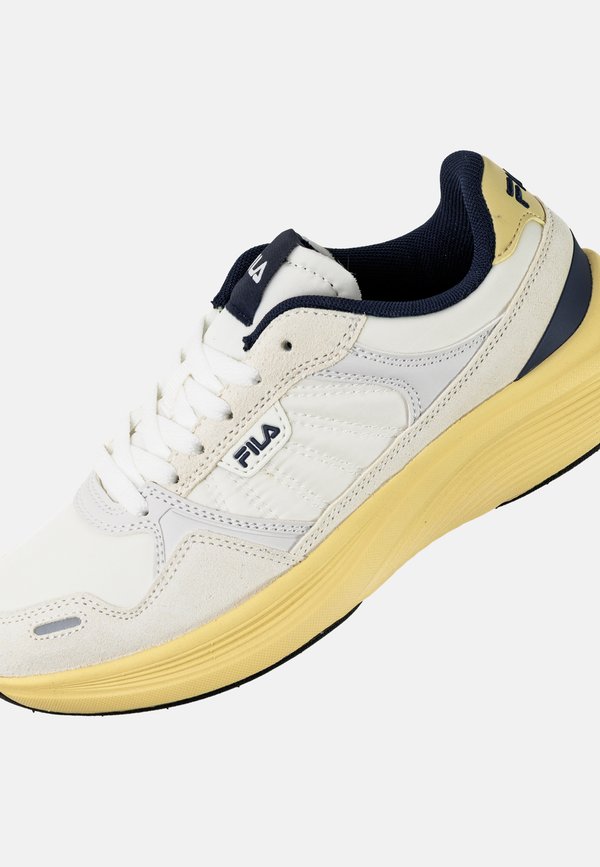 Fila SKYLEAP