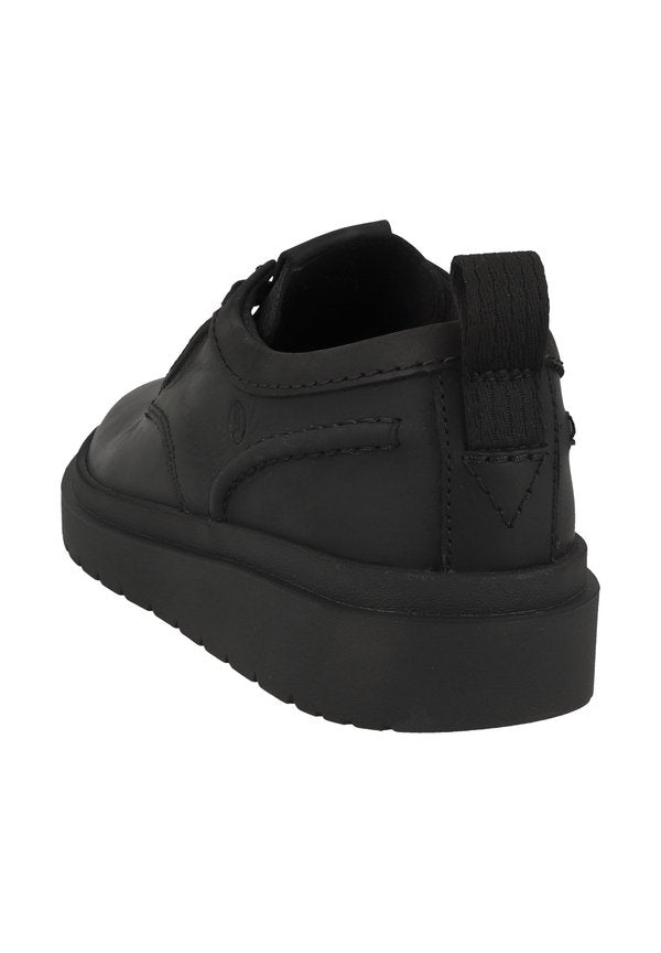Clarks SNEAKER
