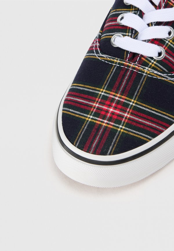 Vans AUTHENTIC