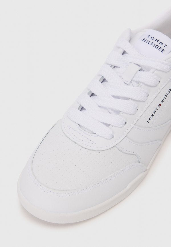 Tommy Hilfiger DEBOSSED LOGO CUPSOLE TRAINERS WITH LEATHER