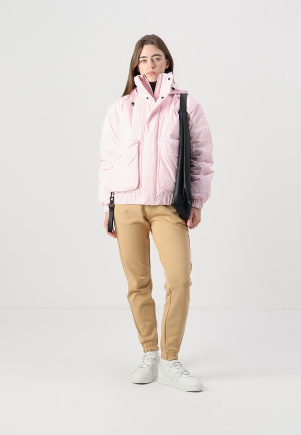 Rains VARDO BOMBER