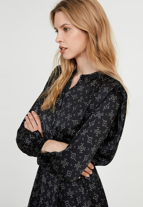Claudie Pierlot RAGIA