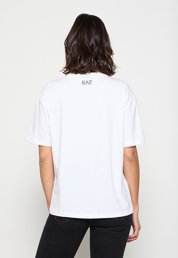 EA7 Emporio Armani