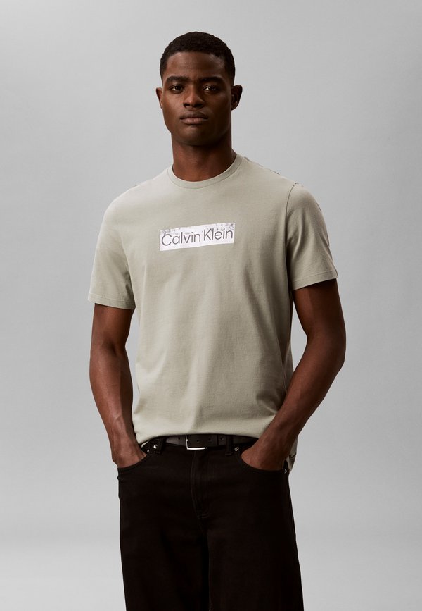 Calvin Klein GRAPHIC