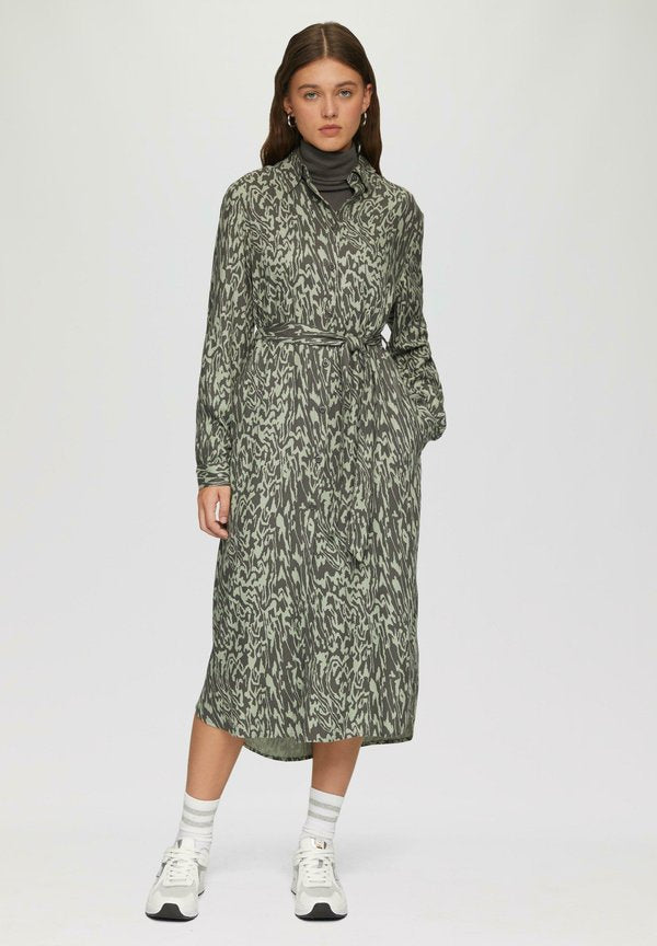 QS MIT ALL-OVER-PRINT