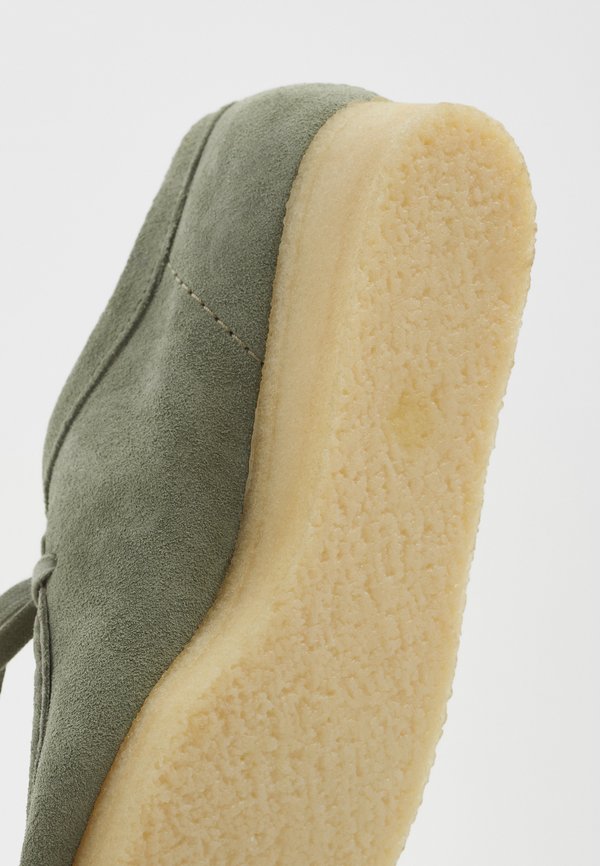 Clarks Originals WALLABEE WEAVE