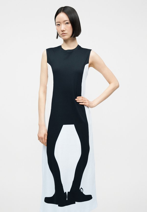 MOSCHINO ABITO