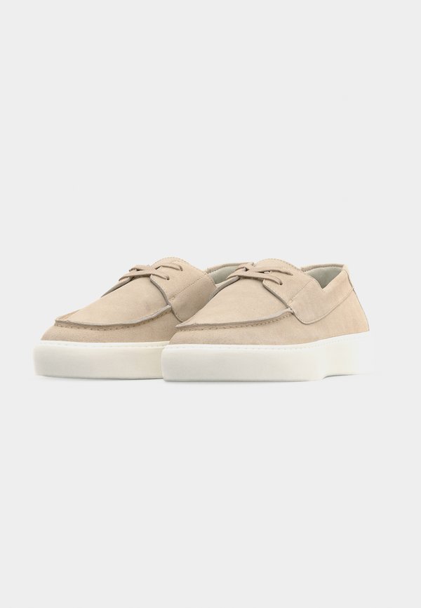 Steve Madden LEEWAY