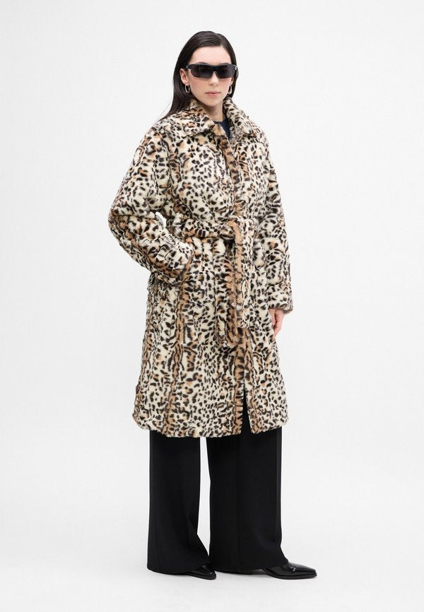 Mads Nørgaard LEO NORA COAT