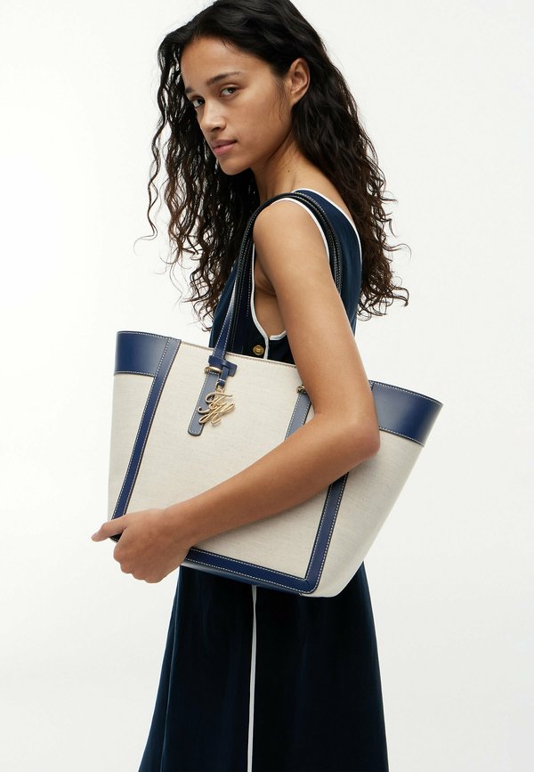 Tommy Hilfiger Handbag - space blue
