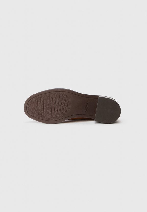 Clarks CHAMBERLY