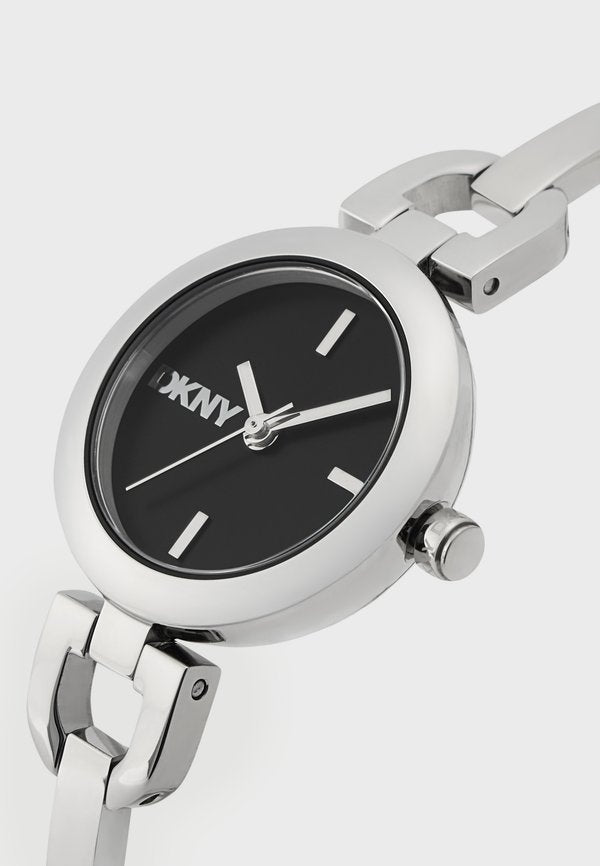 DKNY