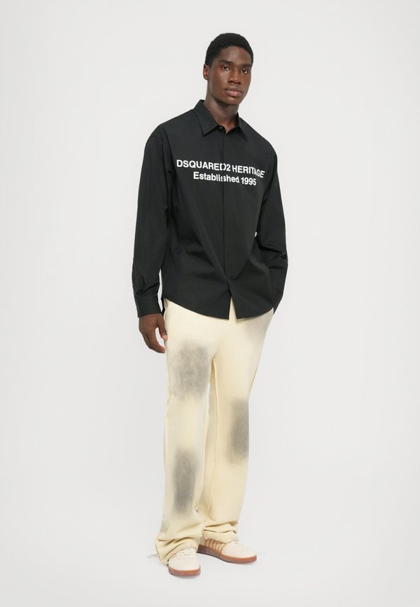 Dsquared2 PRINTED HERITAGE LOGO SHIRT