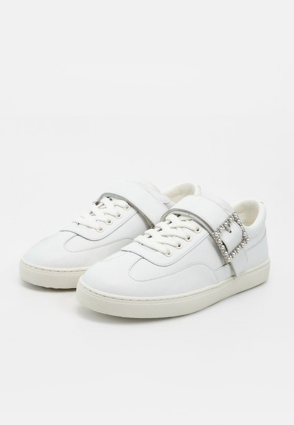 Stuart Weitzman LIVY