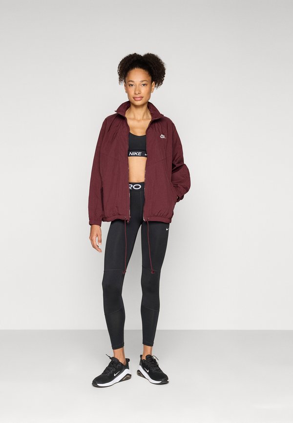 Nike Sportswear