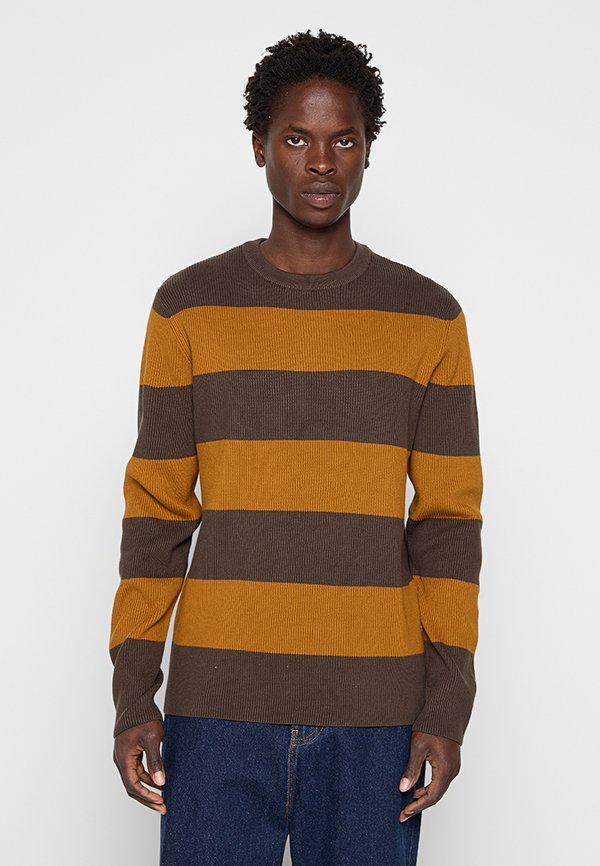 Lindbergh RELAXED FIT
