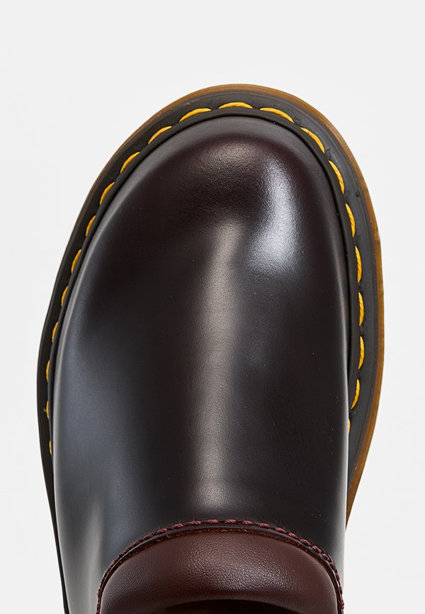 Dr. Martens LAKETEN