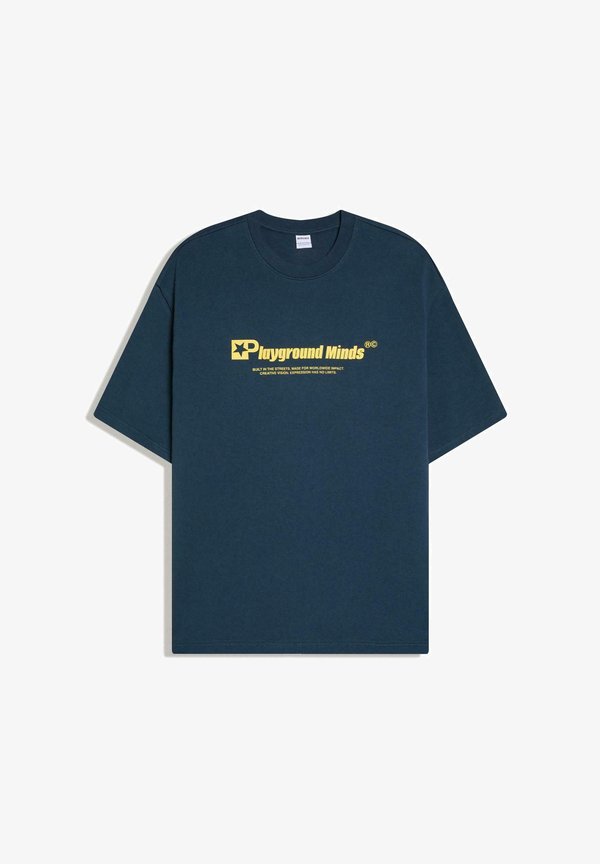 Bershka PLAYGROUND MINDS - Print T-shirt - dark blue