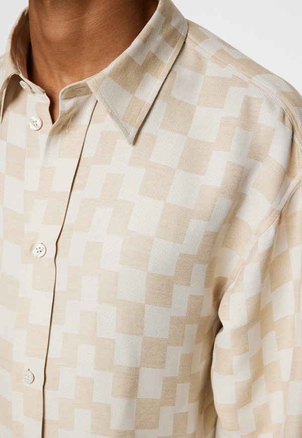 J.LINDEBERG HOWARD JACQUARD