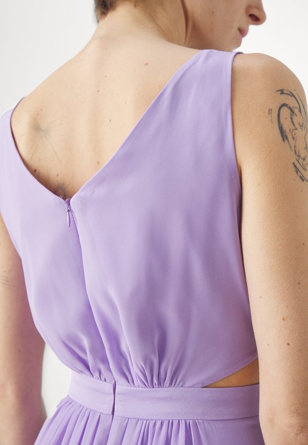 Swing CUT OUT DRESS
