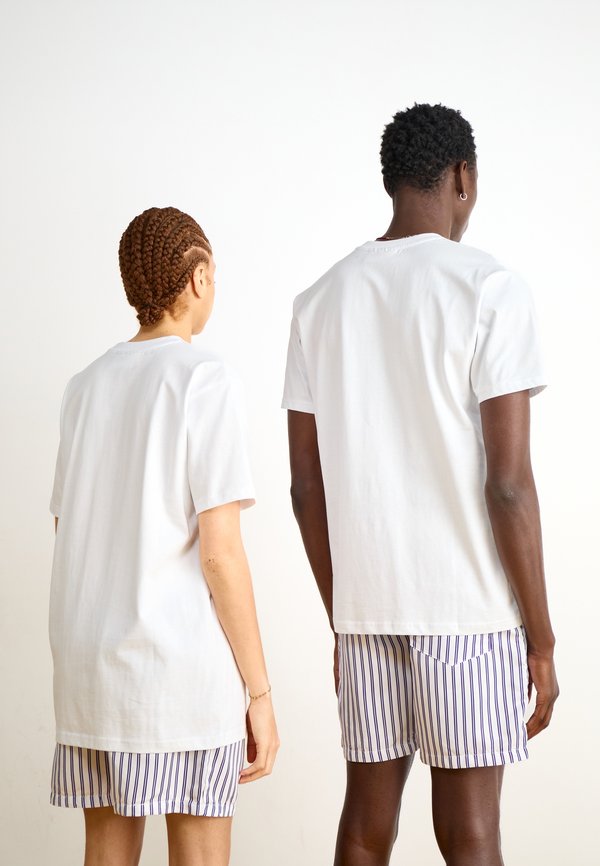 On Vacation WATERFALL UNISEX