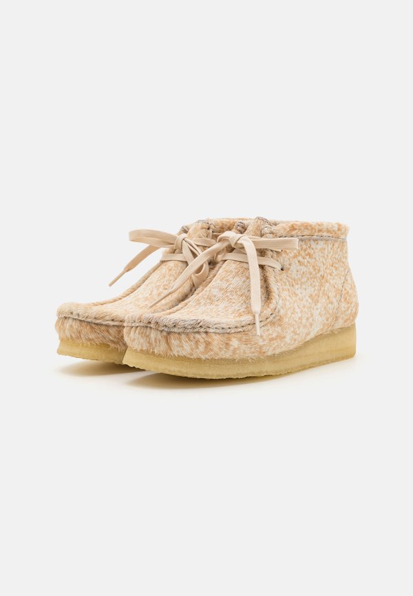 Clarks Originals WALLABEE BOOT