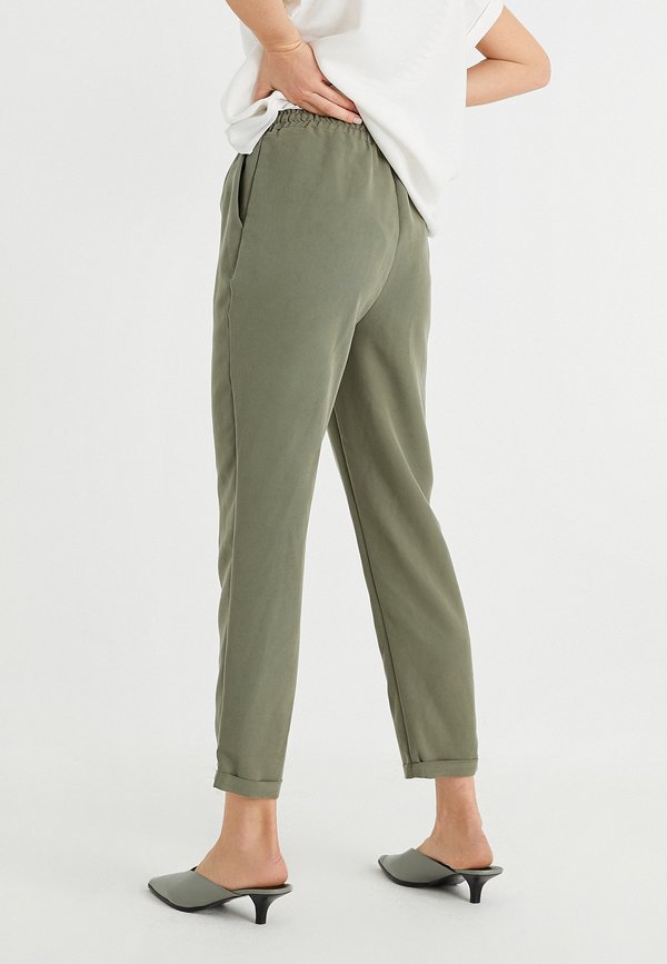 Koton WITH ELASTIC WAIST POCKET DETAIL