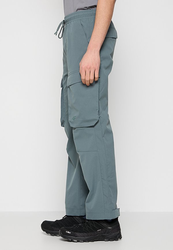4F TROUSERS CAS M1035
