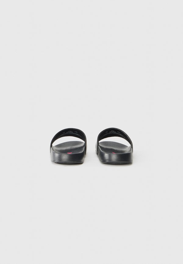 DKNY