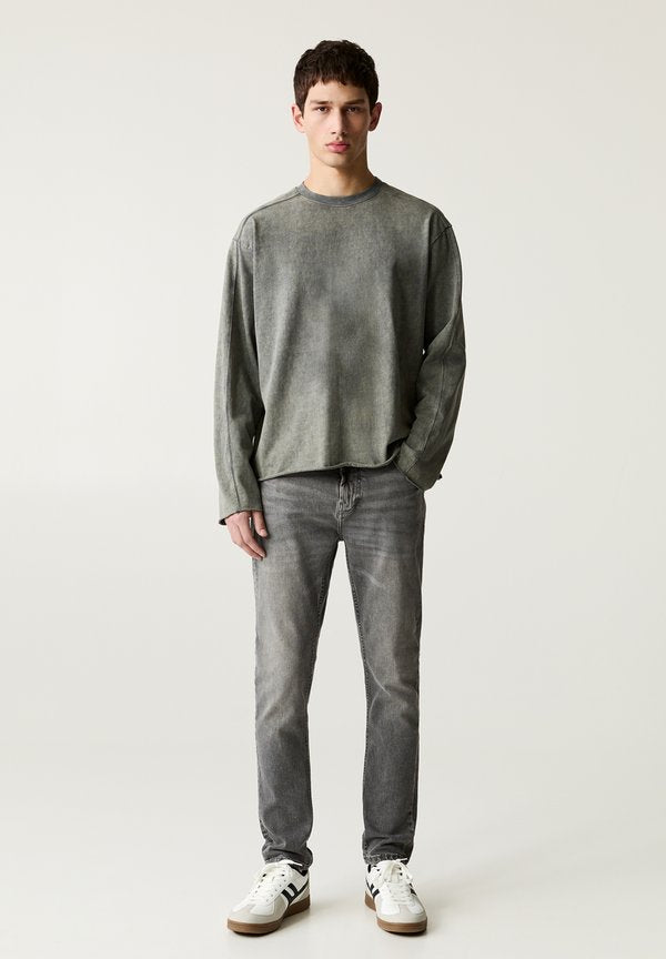 PULL&BEAR SLIM