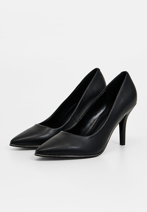 DKNY PRESTON