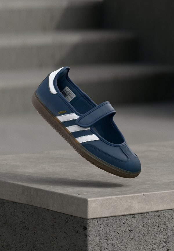 adidas Originals SAMBA JANE BALLERINA - Ankle strap ballet pumps - crew navy/footwear white/gold-coloured metallic