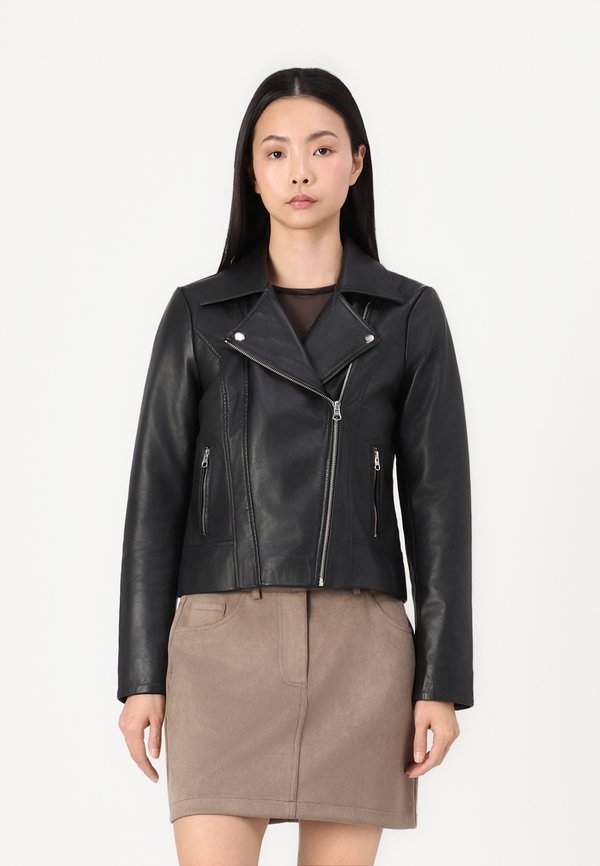 Pieces PCSUSSE JACKET