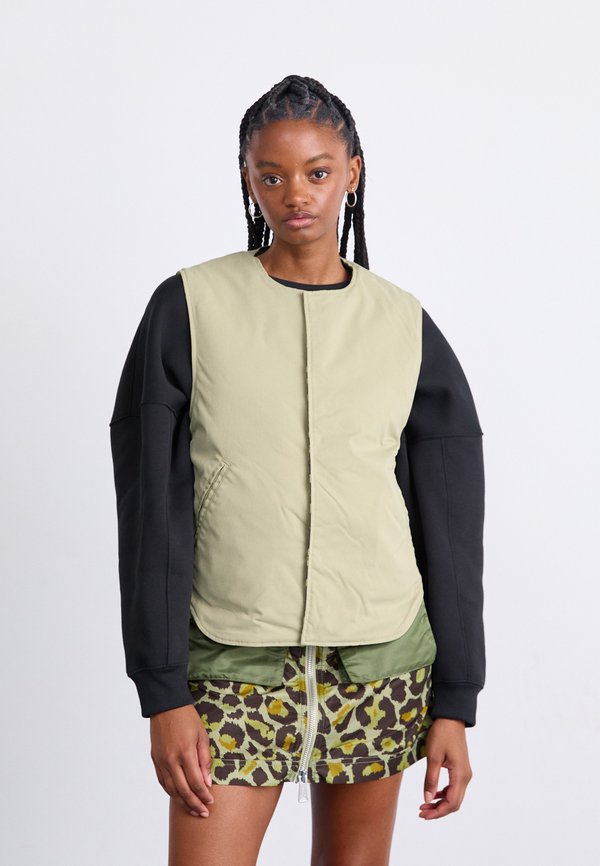 Alpha Industries REVERSIBLE VEST CAMO