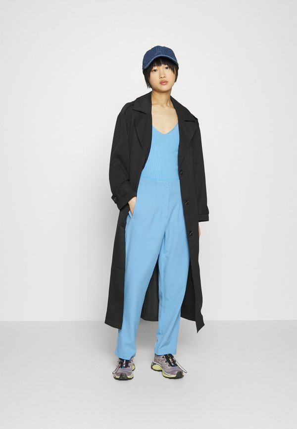 Vero Moda Petite VMKIRALOA TAPERED SOLID PANT