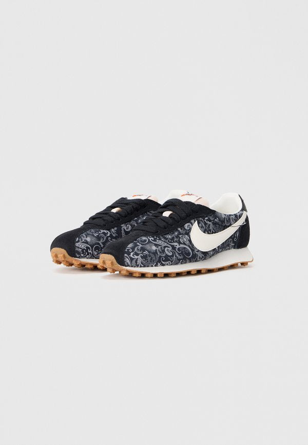 Nike Sportswear LD 1000