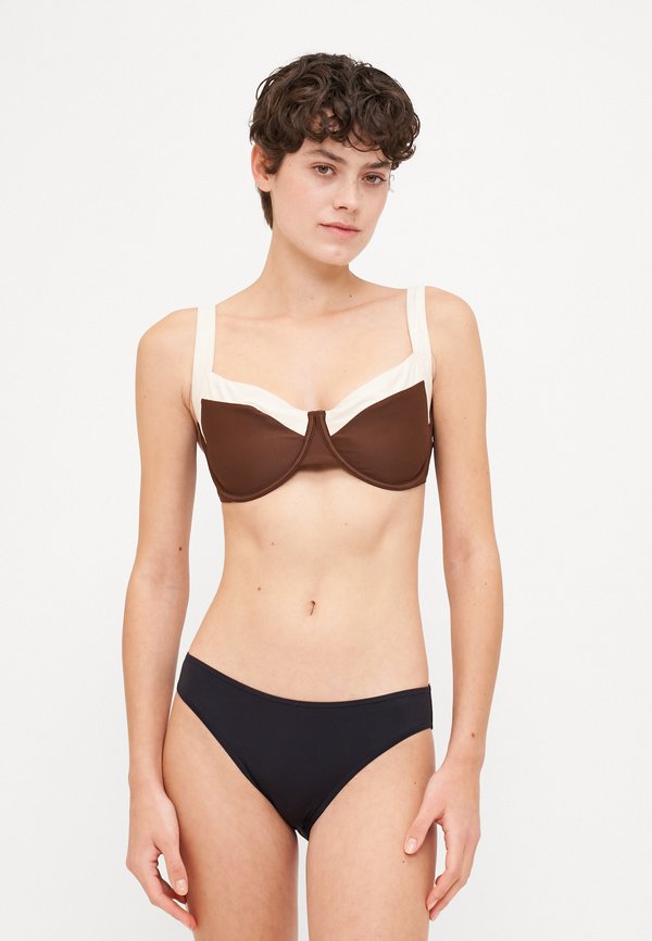 Abercrombie & Fitch Curve Love Wide Strap Underwire Bikini Top