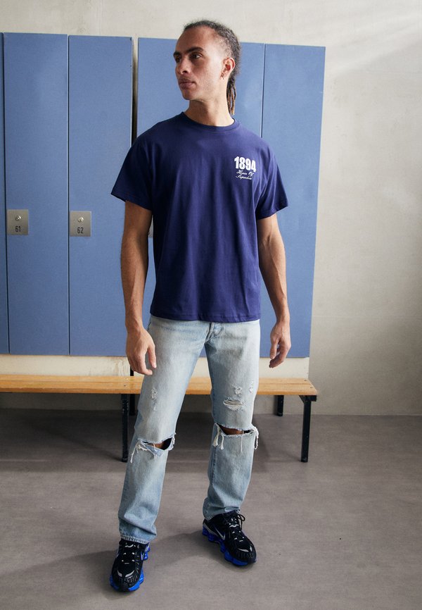 Legacies MANCHESTER CITY ROSE TEE